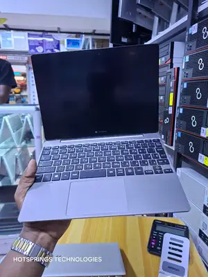 Laptop Toshiba 4GB Intel Celeron SSD 60GB