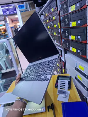 Laptop Toshiba 4GB Intel Celeron SSD 60GB