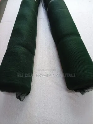 Dark Green Construction Safety Net – Durable Building Site Protection