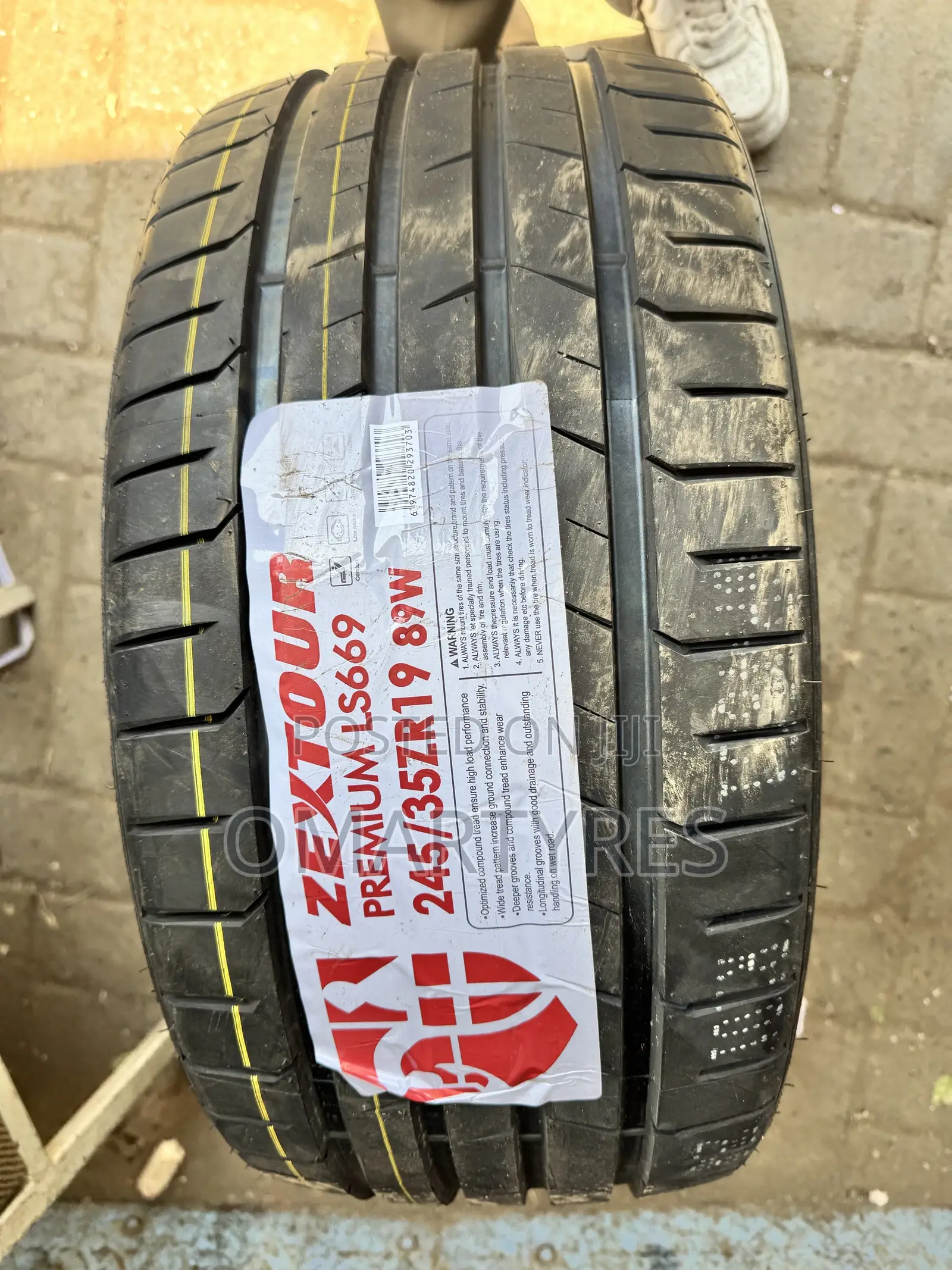 245/35r19 Zextour