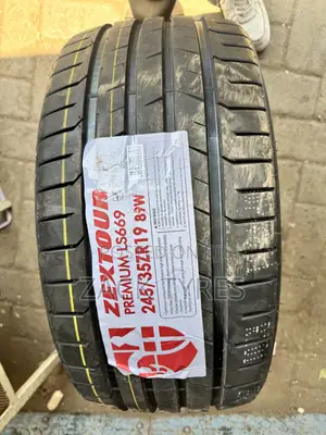 245/35r19 Zextour