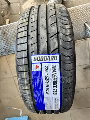 225/45r19 Goddard