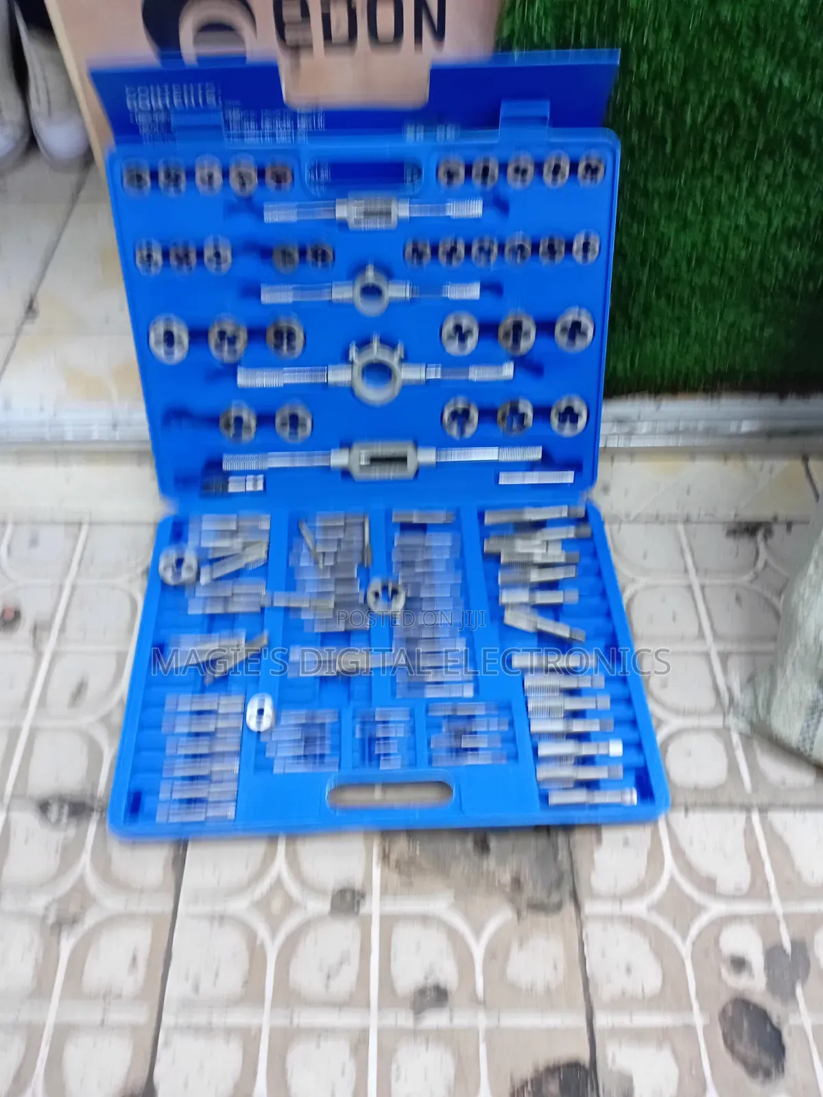 Hhighly Versatile 110pcs Tap and Die Set