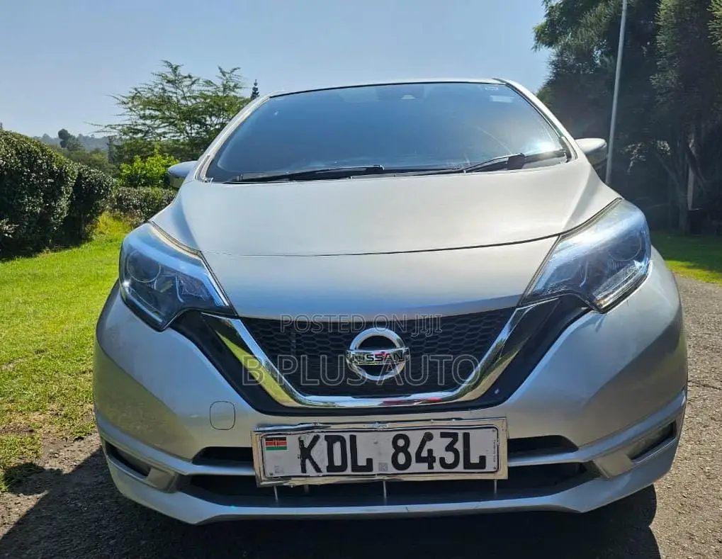 Nissan Note 2016 Silver