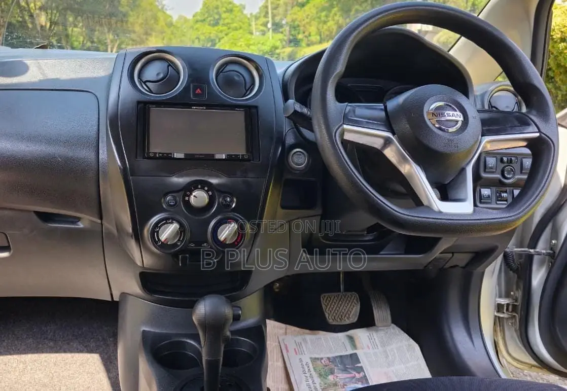 Nissan Note 2016 Silver