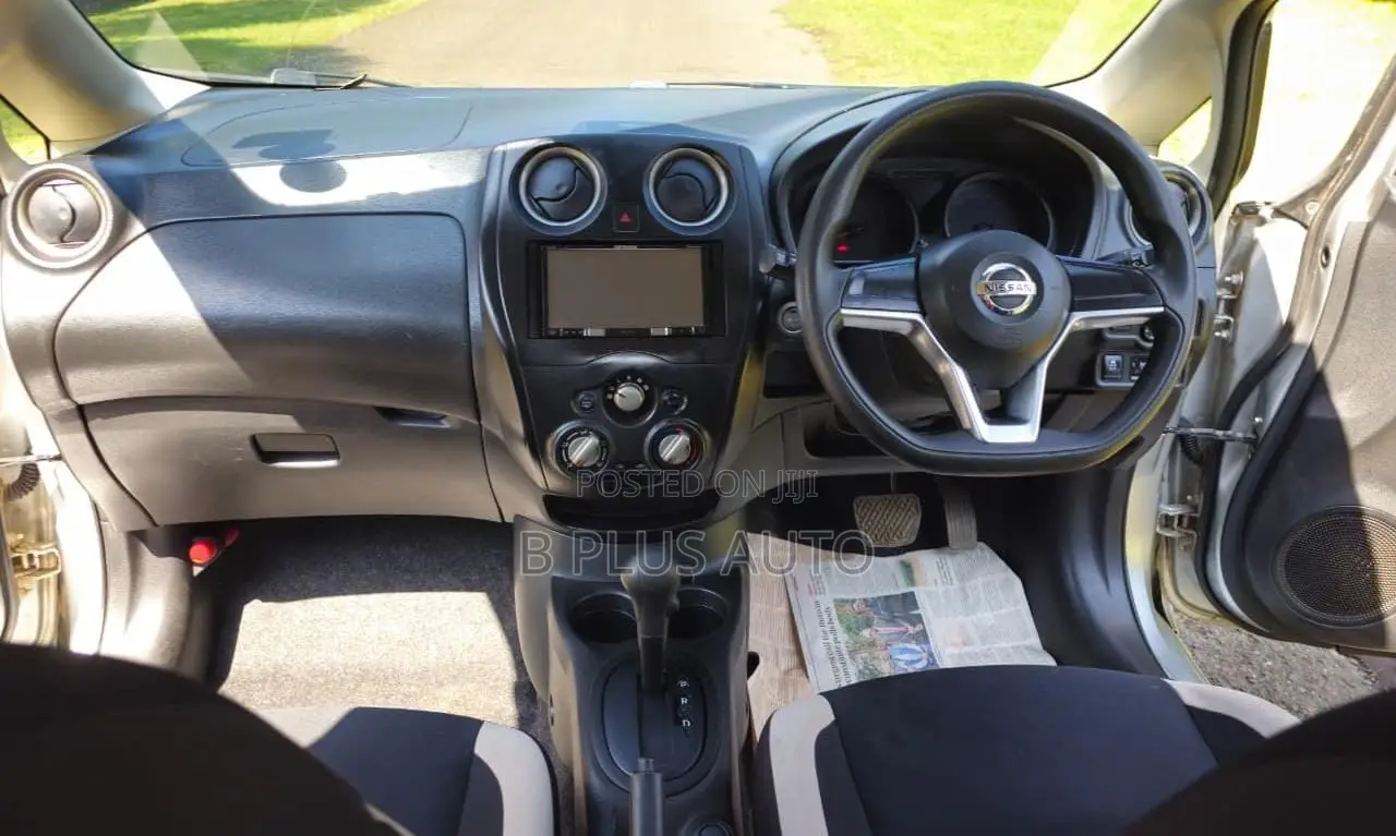 Nissan Note 2016 Silver