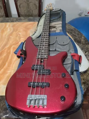 Yamaha Guitar 4strings