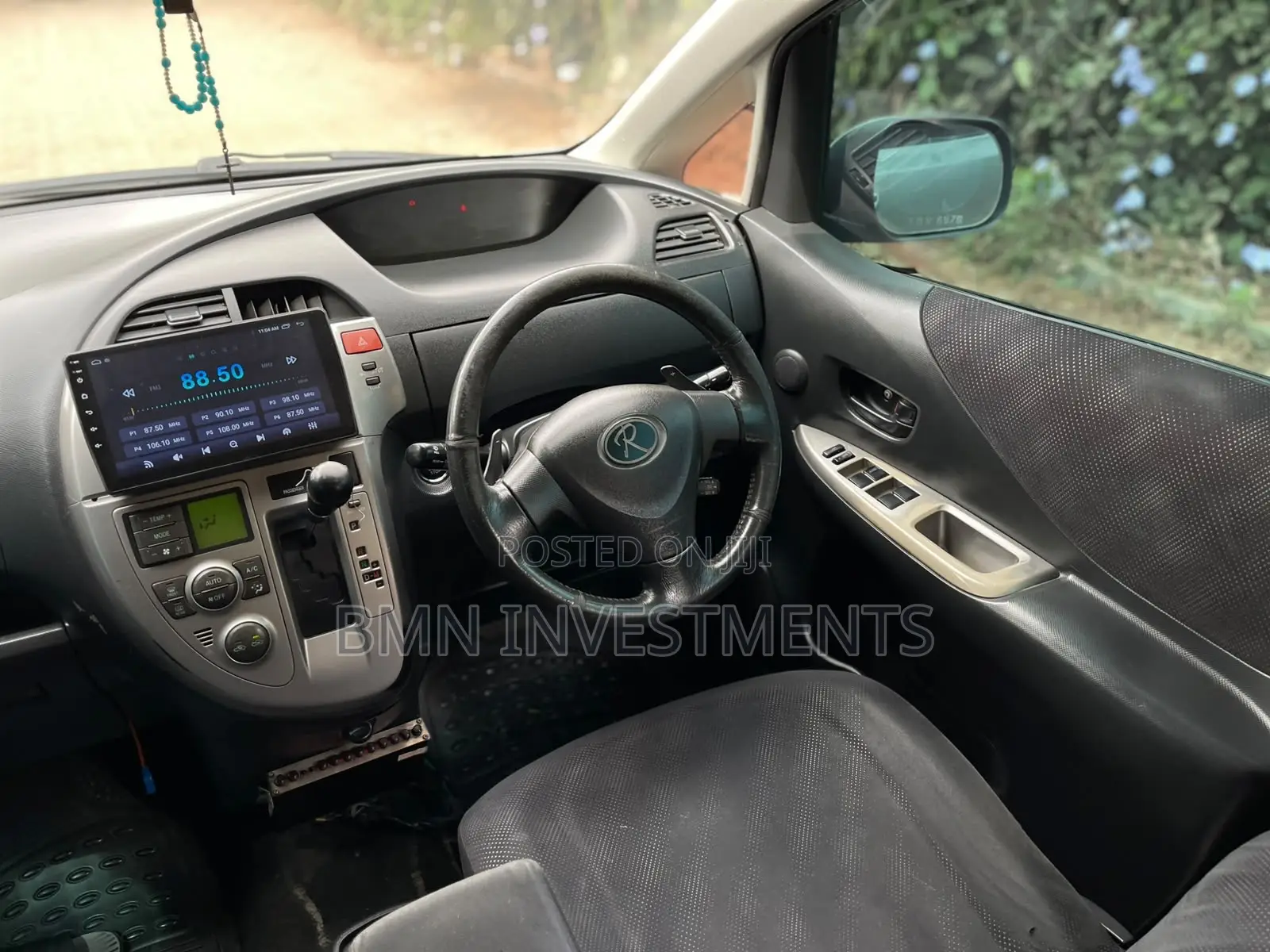 Toyota Ractis 1.5 FWD 2006 Silver