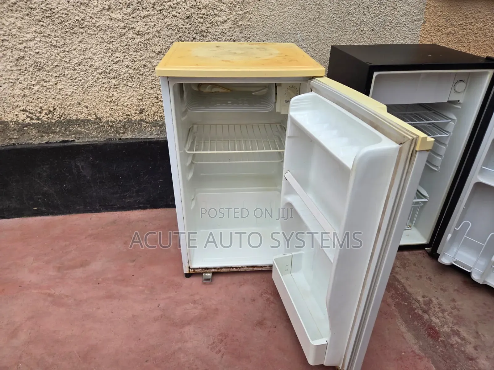 Ramtons Mini Fridge