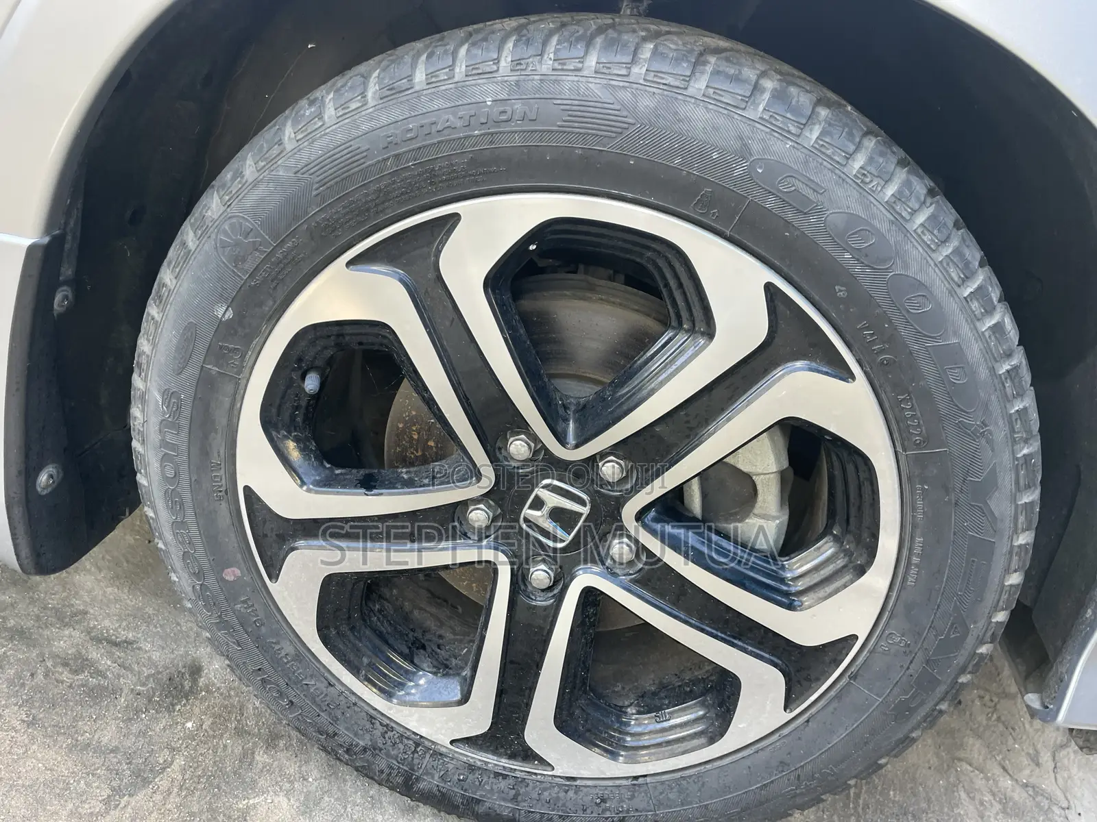 Honda Vezel 1.5 Hybrid 2WD 2019 Silver