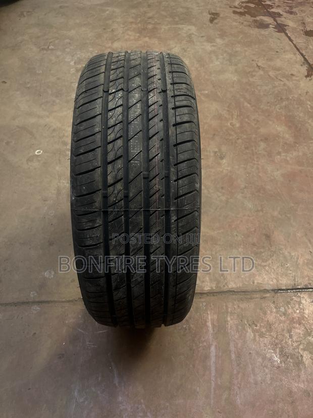 235/45zr18 Zextour