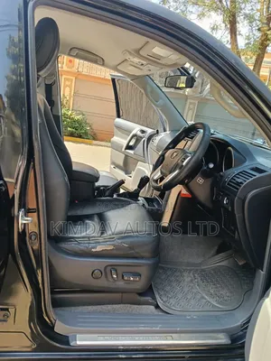 Toyota Land Cruiser Prado 2012 Black