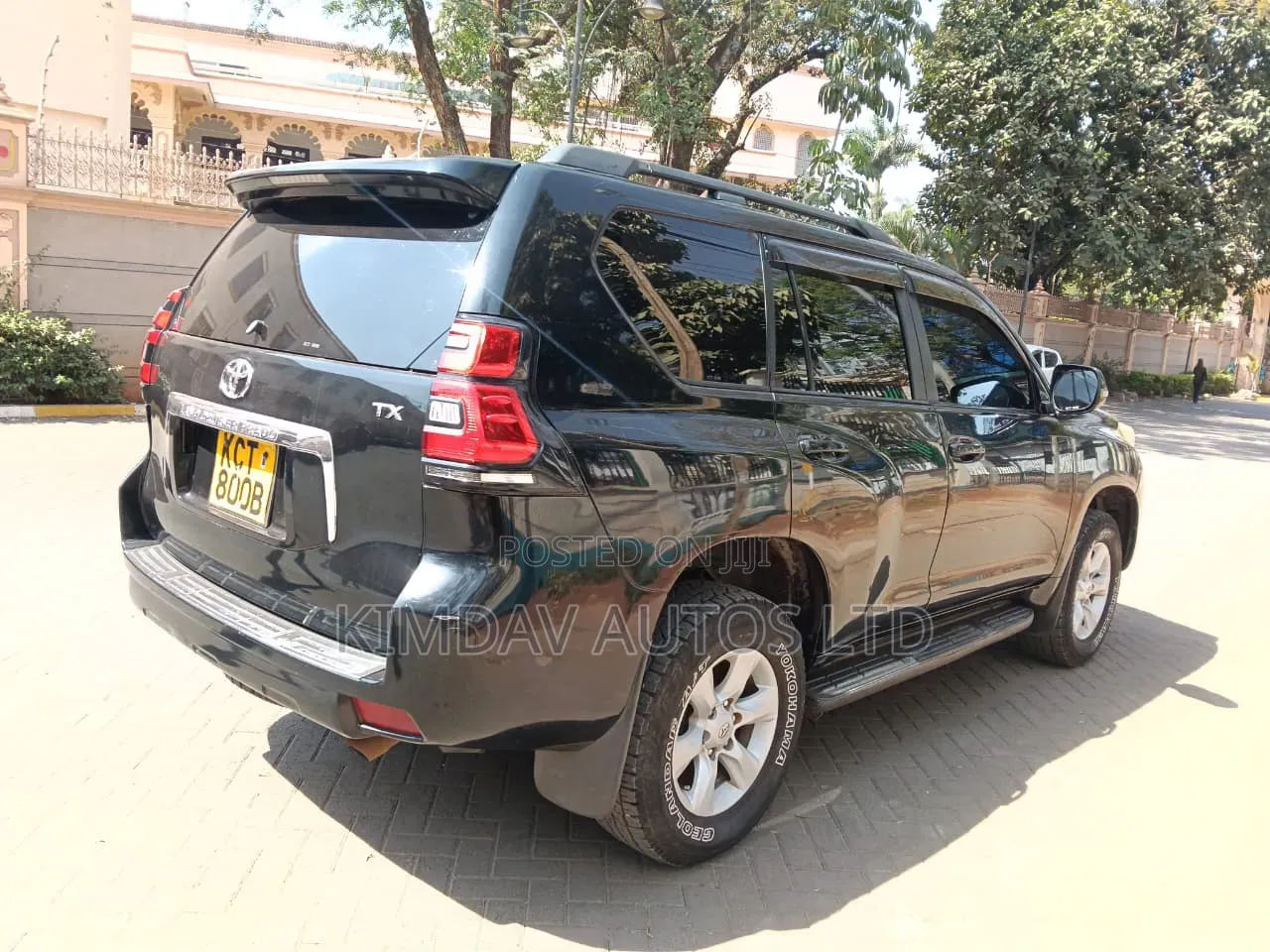 Toyota Land Cruiser Prado 2012 Black