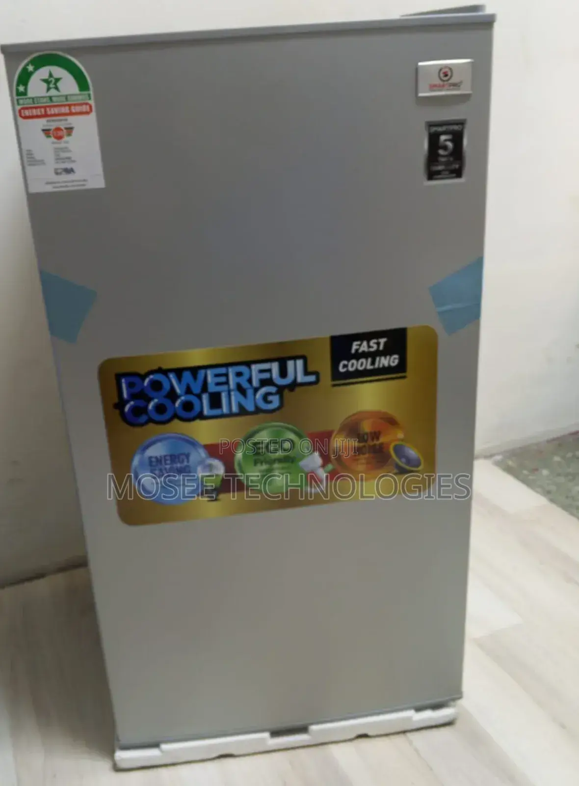 90L Compact Refrigerator – Energy Saving & Fast Cooling