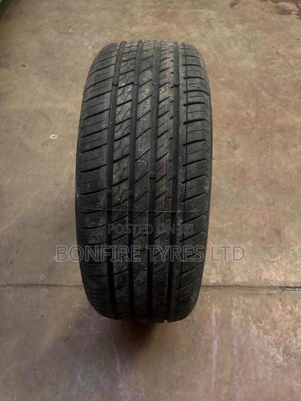 235/45zr17 Zextour