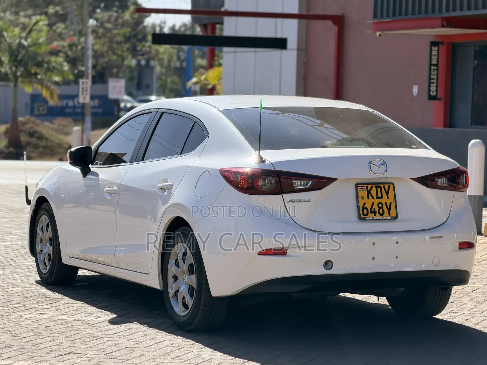 Mazda Axela 2018 White