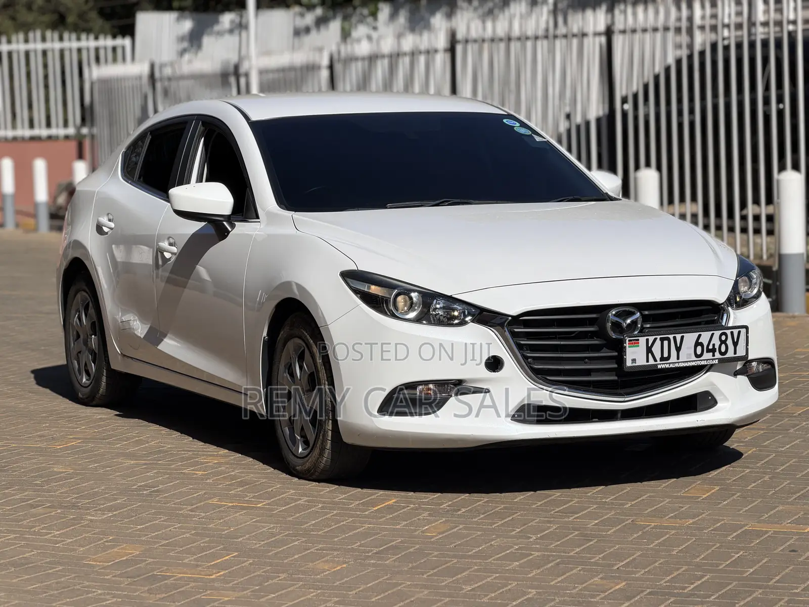 Mazda Axela 2018 White