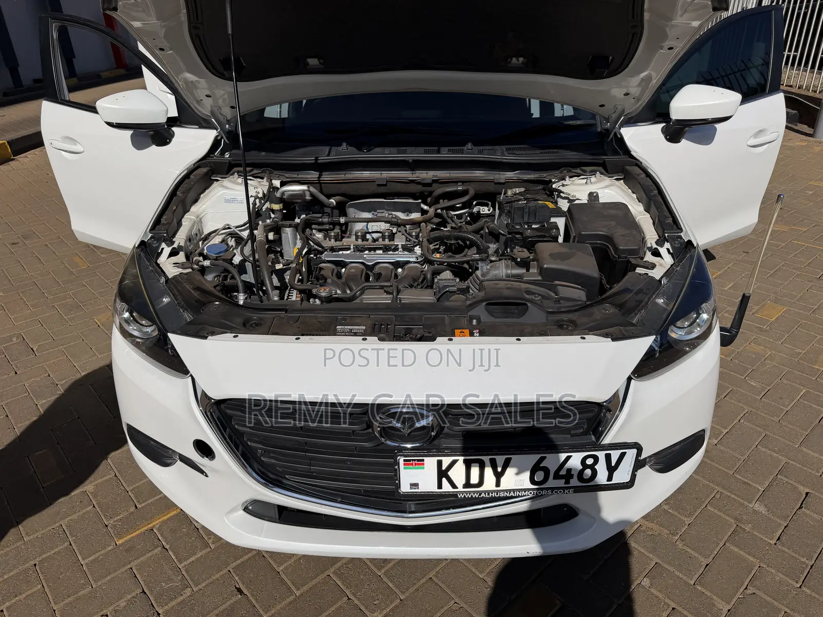 Mazda Axela 2018 White