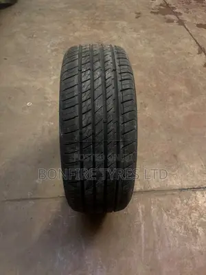 235/40r18 Zextour
