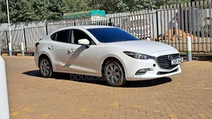 Mazda Axela 2018 White
