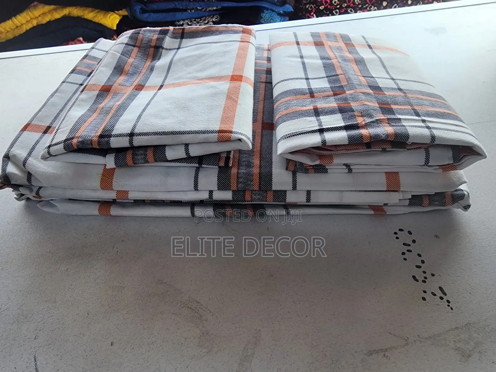 CLP 5×6 Bedsheet Set – 2 Bedsheets + 2 Pillowcases | Cotton Beddings