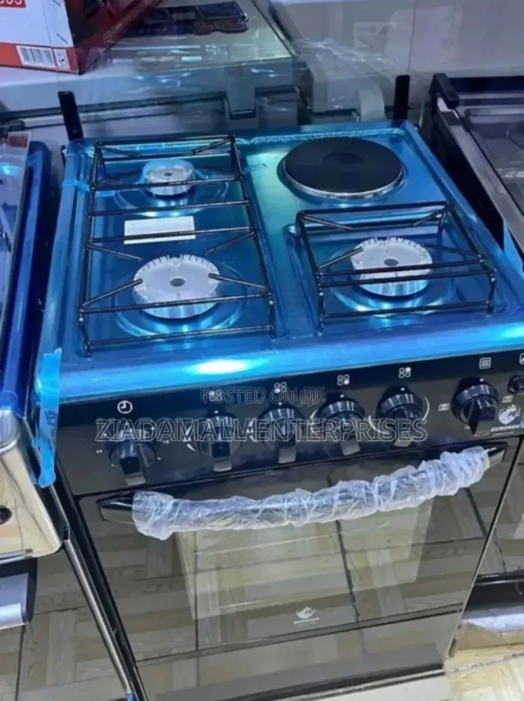 With Electric Oven Euroken 3+1 Standing Cooker. Bigg