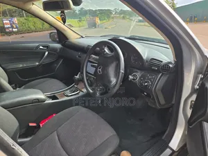 Mercedes-Benz C200 2004 Silver