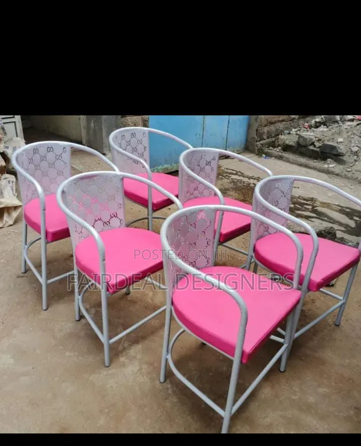 Restaurant Seats and Tables