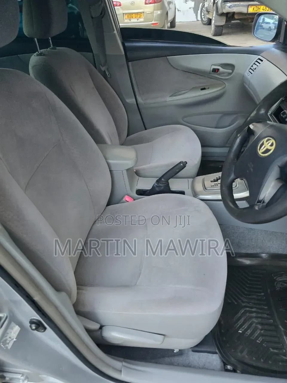 Toyota Axio 2010 Silver