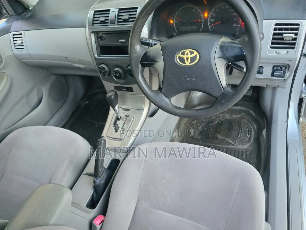 Toyota Axio 2010 Silver