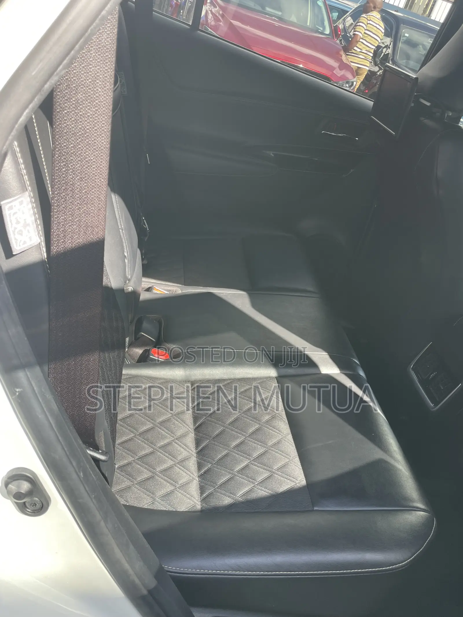 Toyota Harrier 2.0 2019