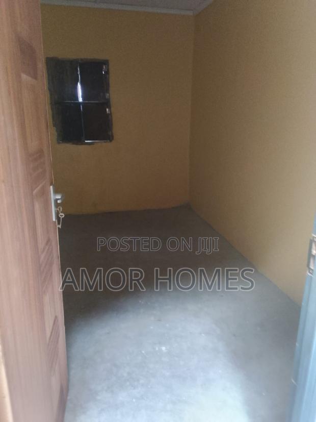Studio Apartment in Mewa-Town, Majengo for rent