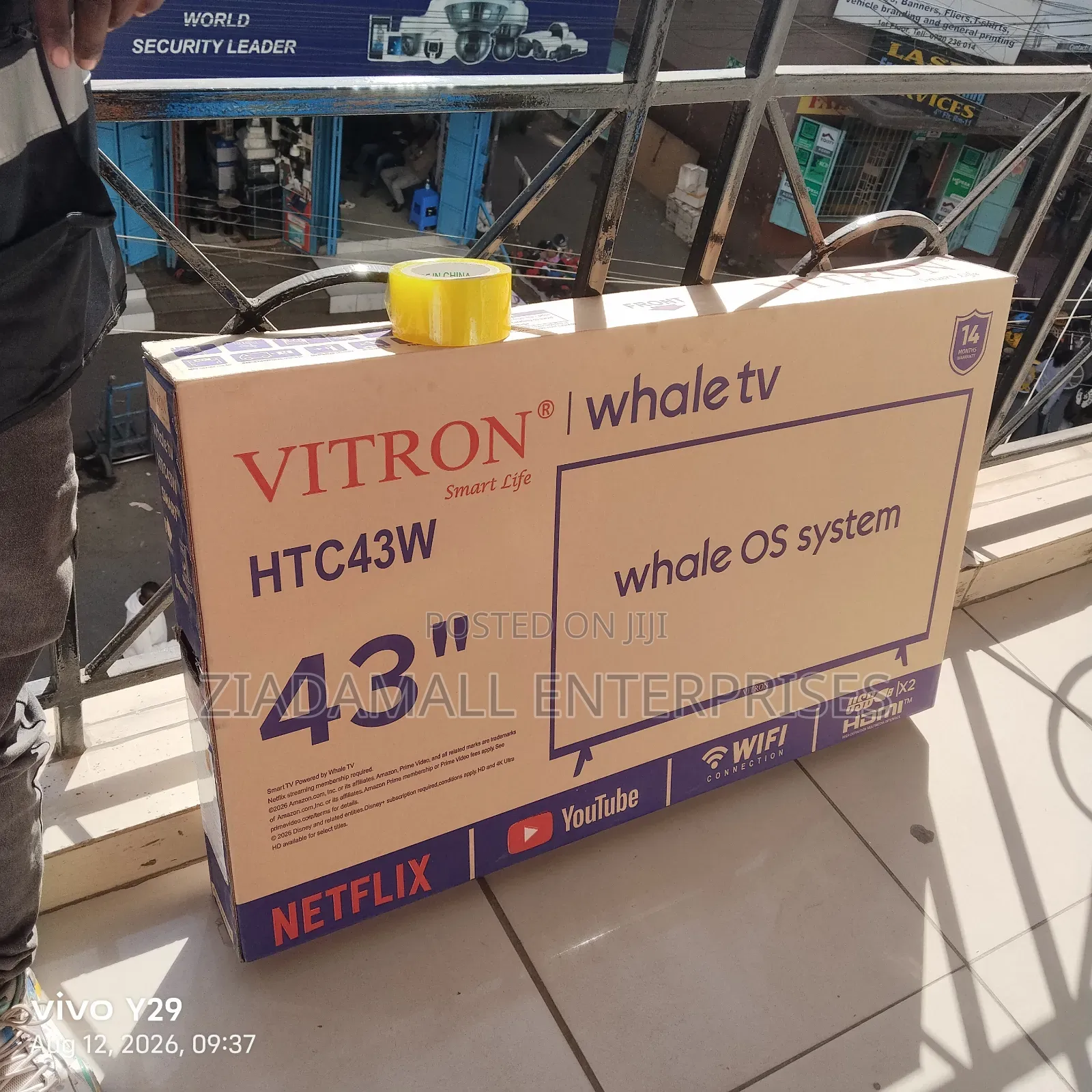HTC43W Vitron 43inches Smart TV. Frameless