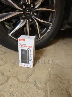 Portable Tyre Inflator Air Compressor Electric Pump for Vehicle Tyres