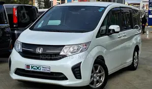 Honda Stepwgn 2019 White