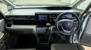 Honda Stepwgn 2019 White