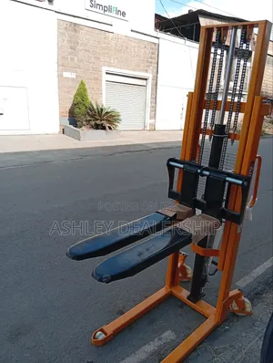 Hydraulic Pallet Lifting Machine/Manual Stacker