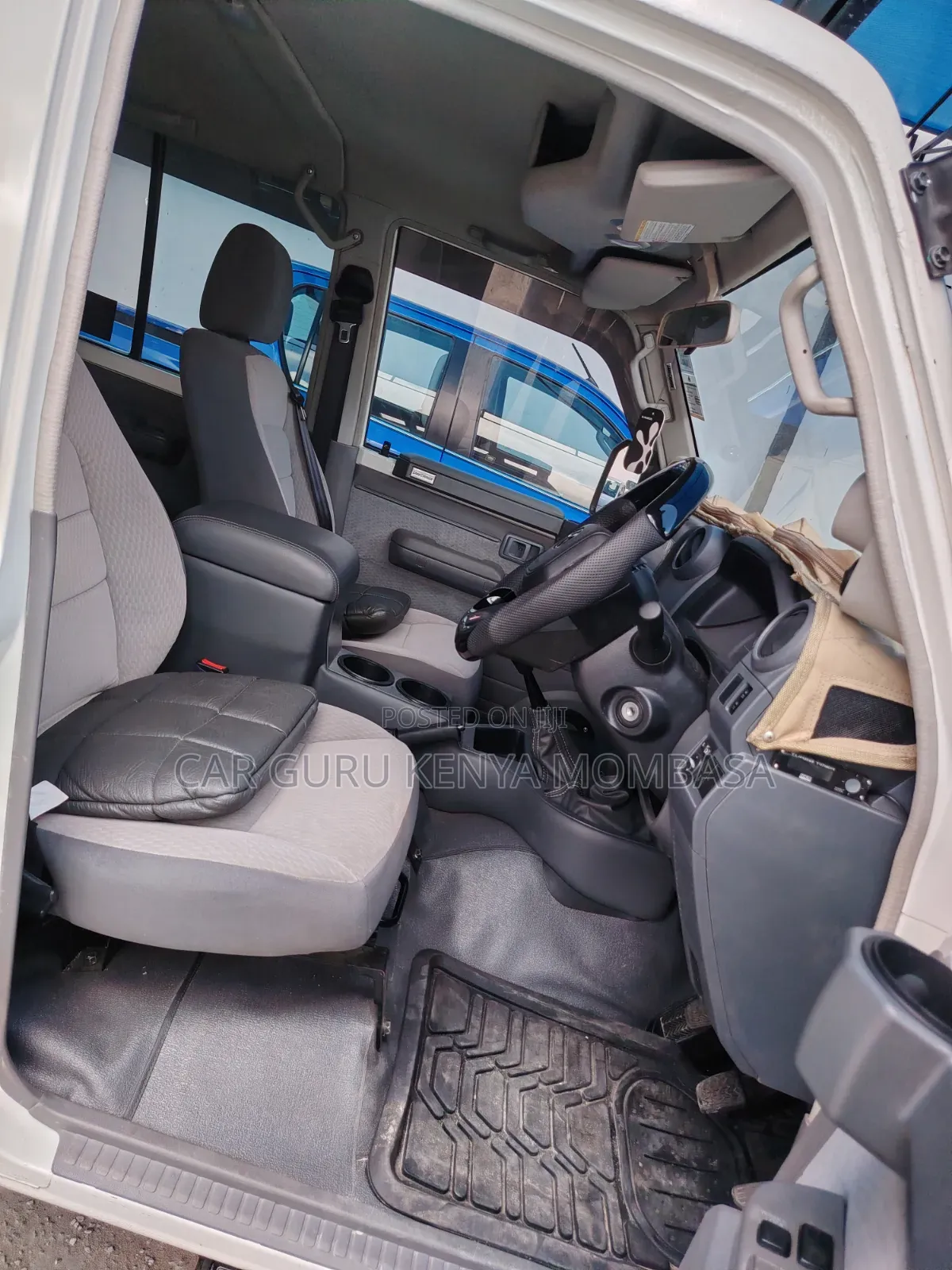 Toyota Land Cruiser 2025 White