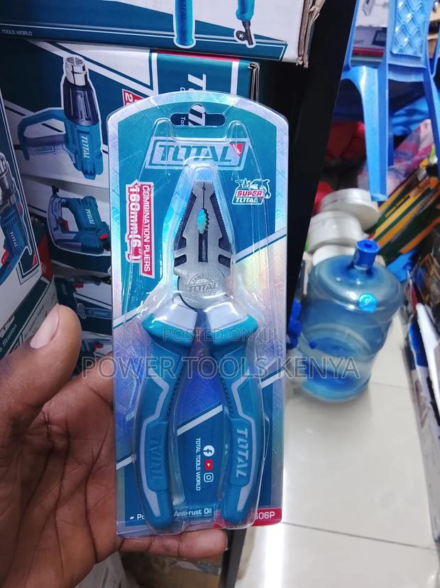 TOTAL 180mm (7") Combination Pliers 