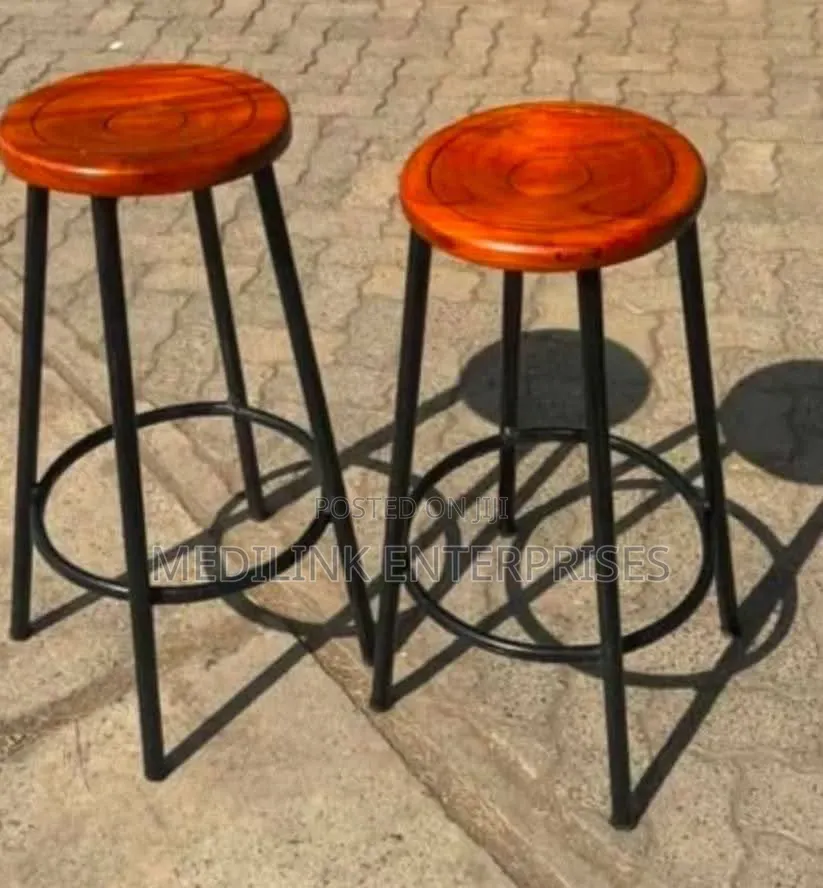 Wooden Metallic Restaurants Chairs