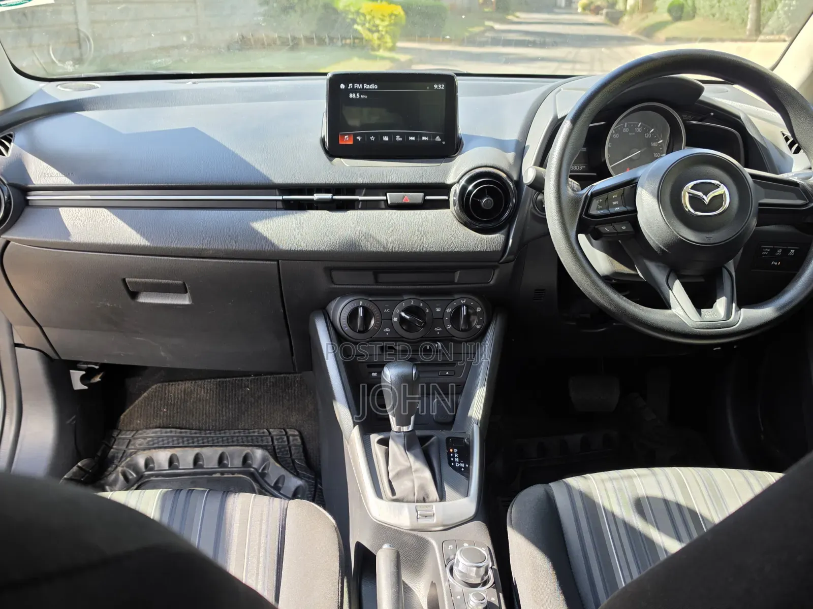 Mazda 2 2020 Silver
