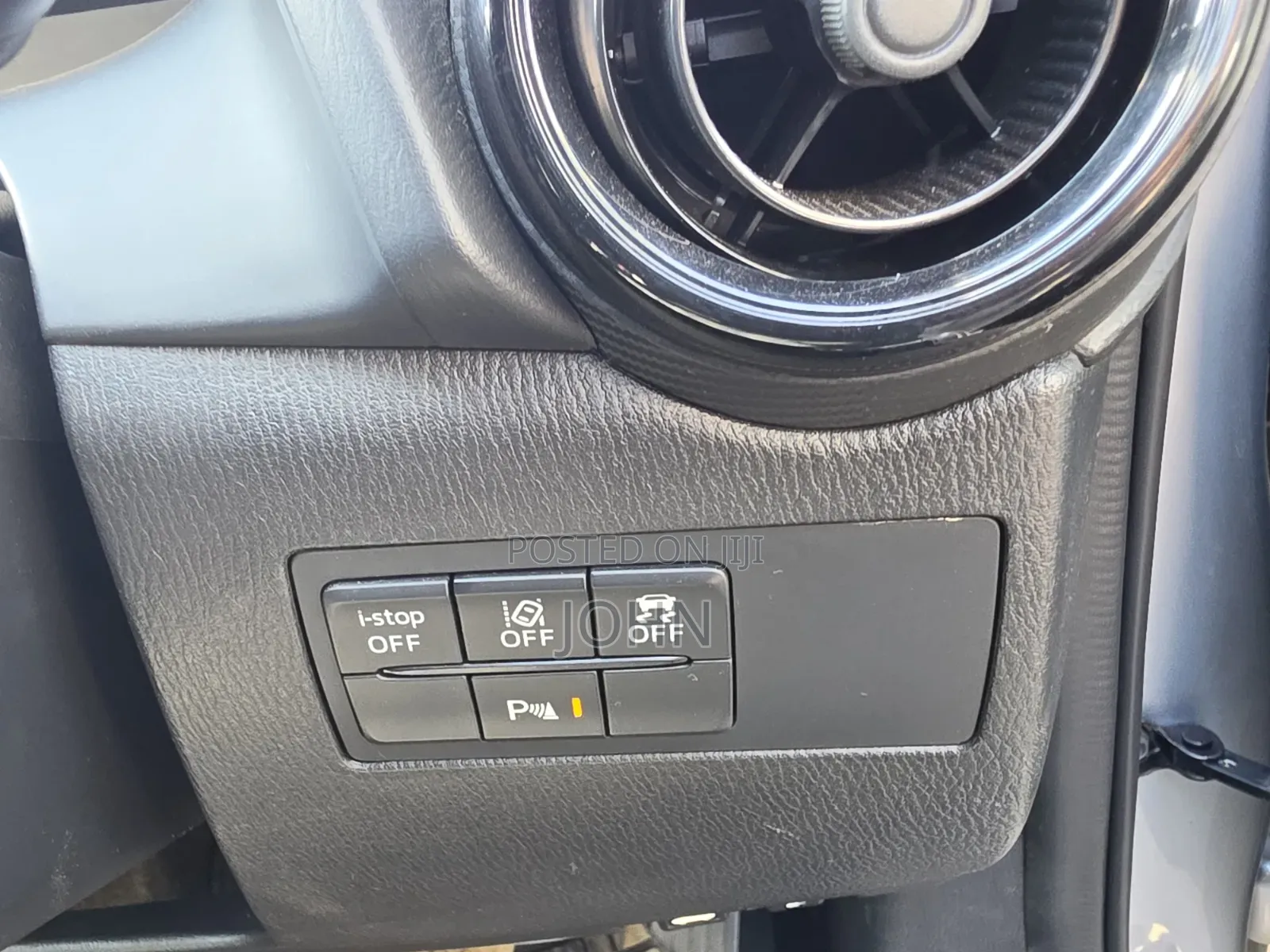 Mazda 2 2020 Silver