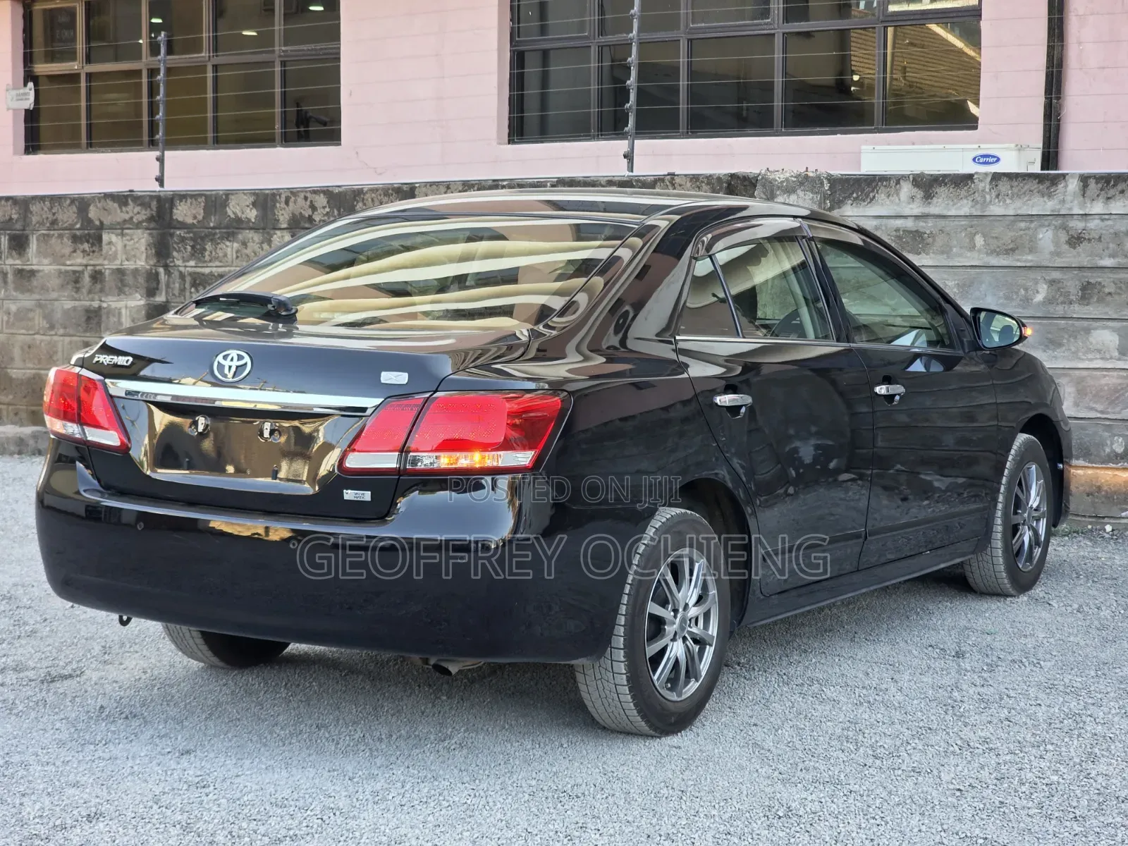 Toyota Premio 2021 Black