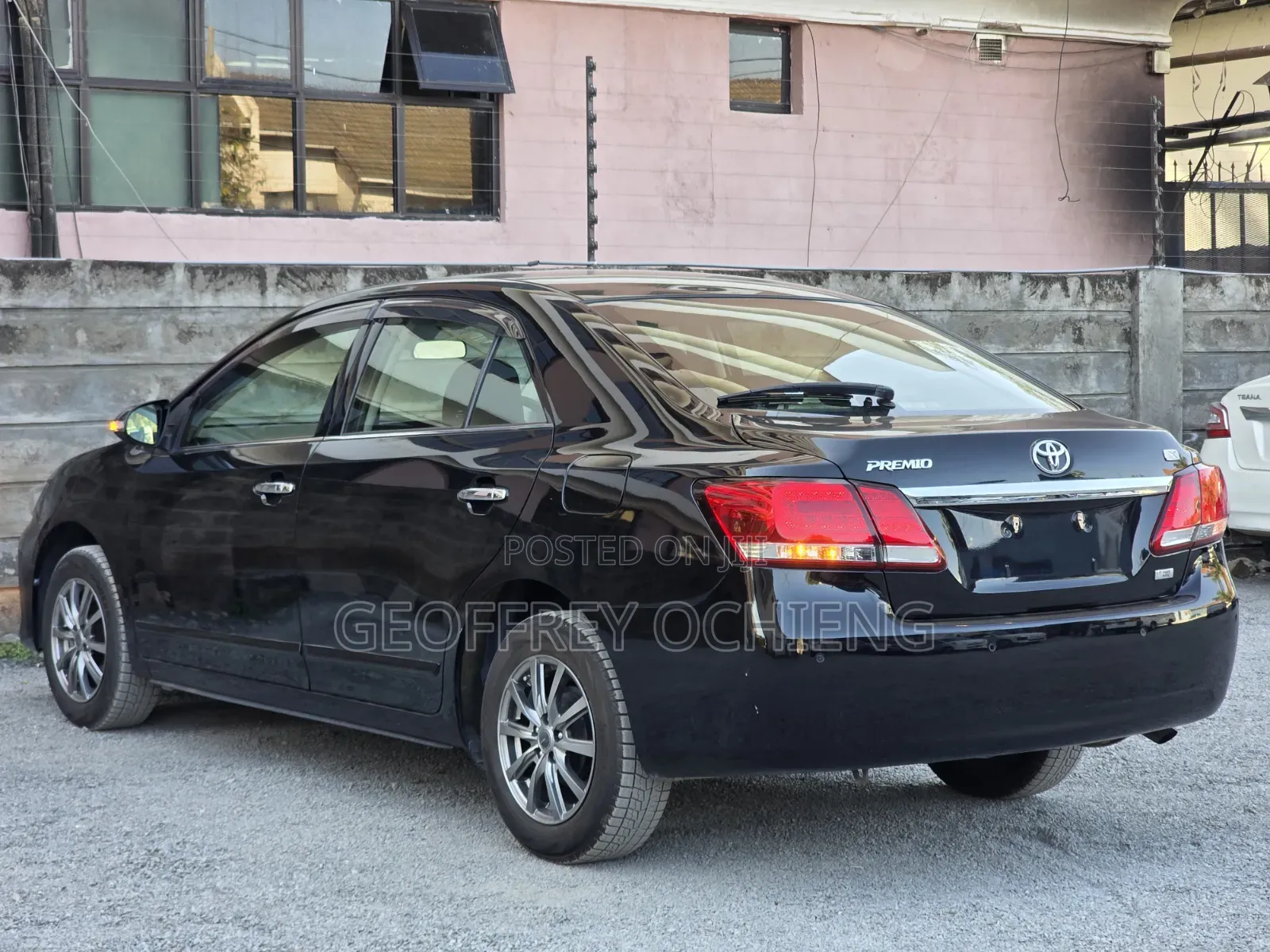 Toyota Premio 2021 Black