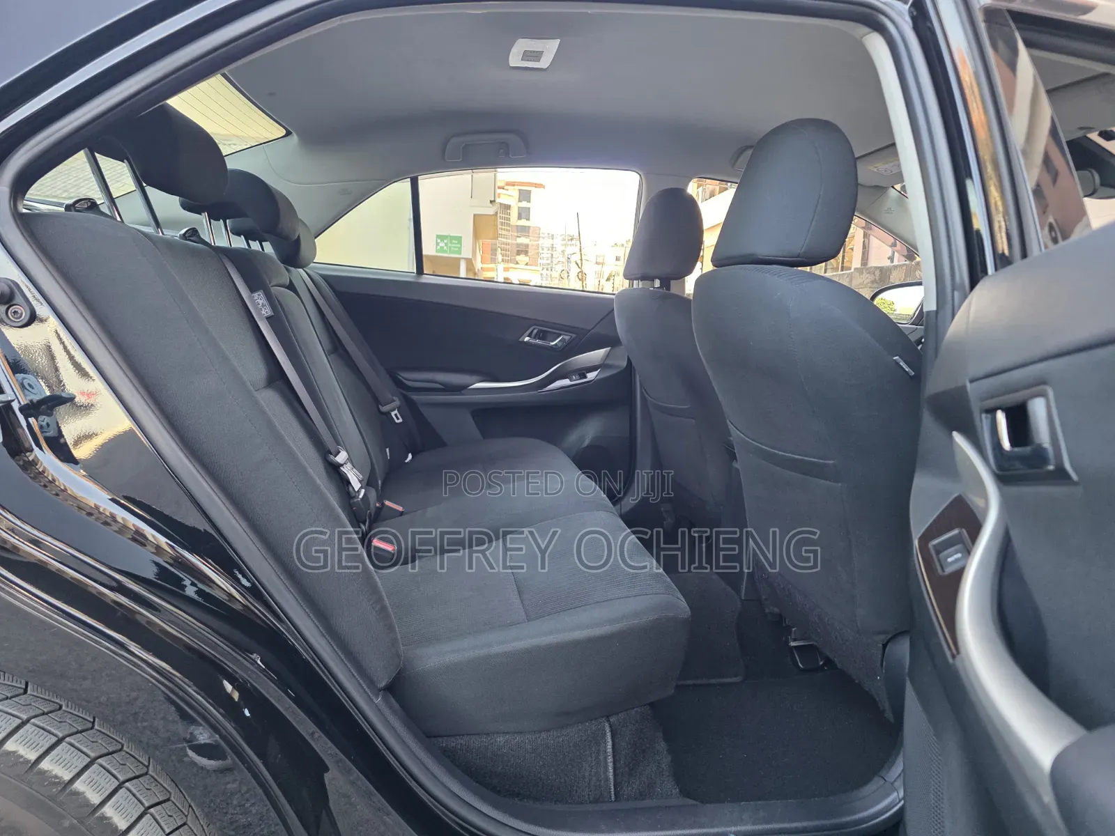 Toyota Premio 2021 Black
