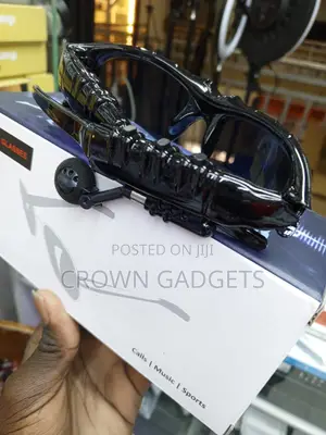 Bluetooth Sports Sunglasses With Speakers Microphone