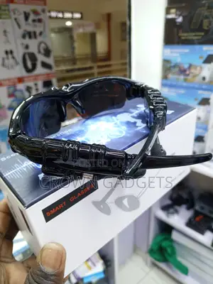 Smart Bluetooth Sunglasses With Open-Ear Speakers