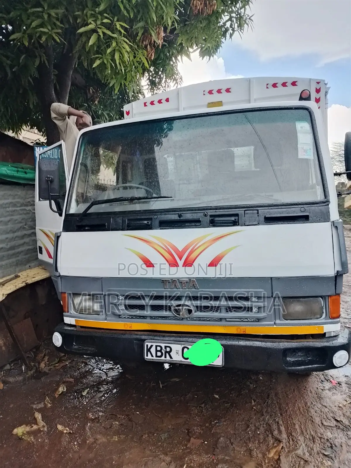 Tata LPT 713