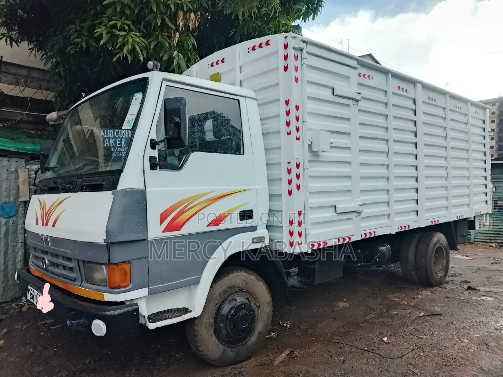 Tata LPT 713
