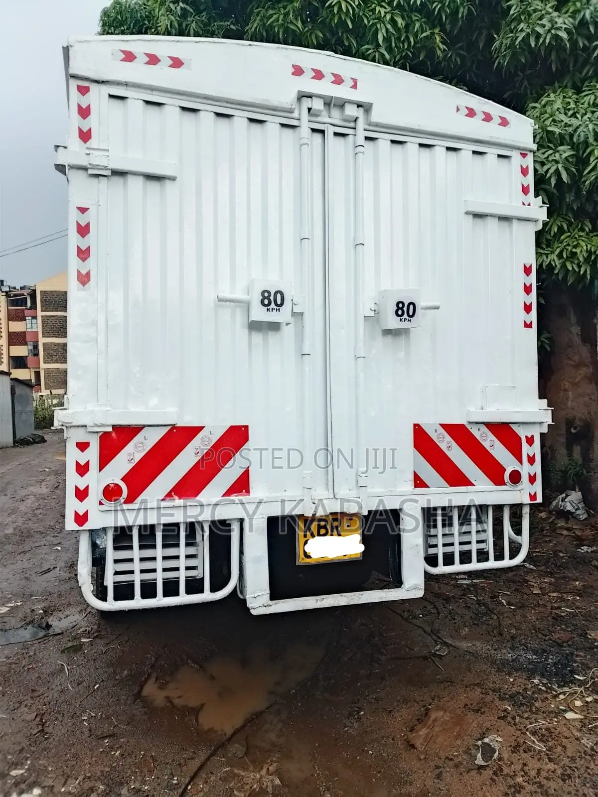 Tata LPT 713